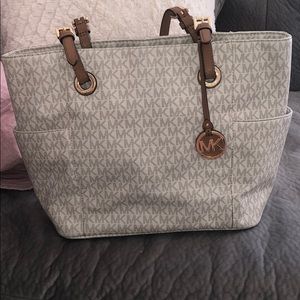 Michael Kors Tote
